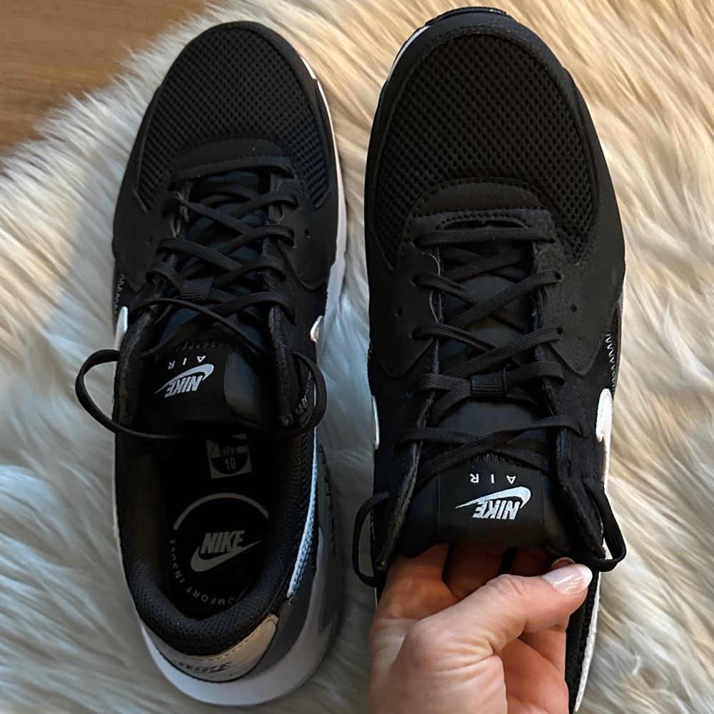 Nike Air Max Black and White Sneakers - Picture 9 of 10